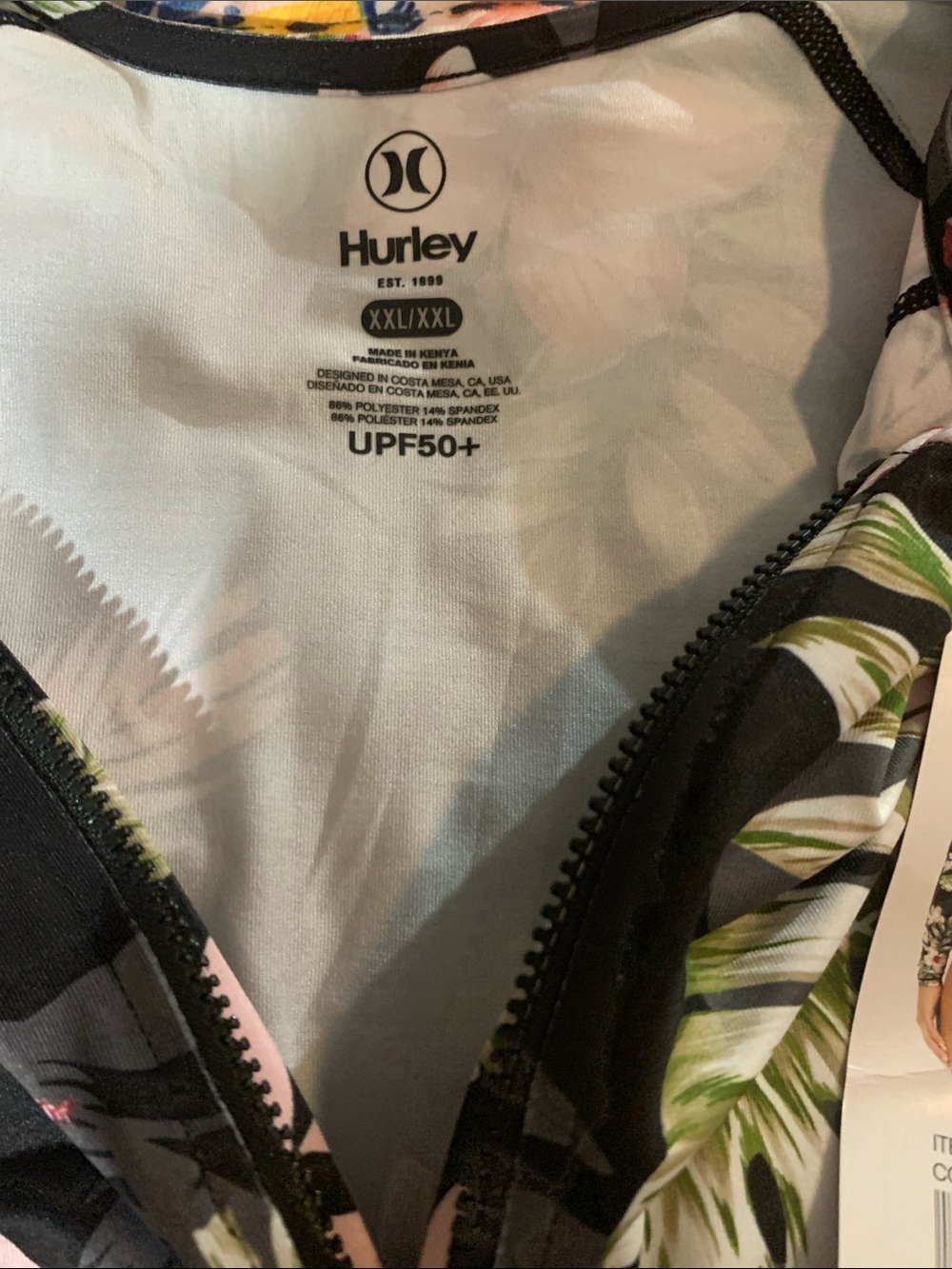 Hurley - Picture 4 of 5